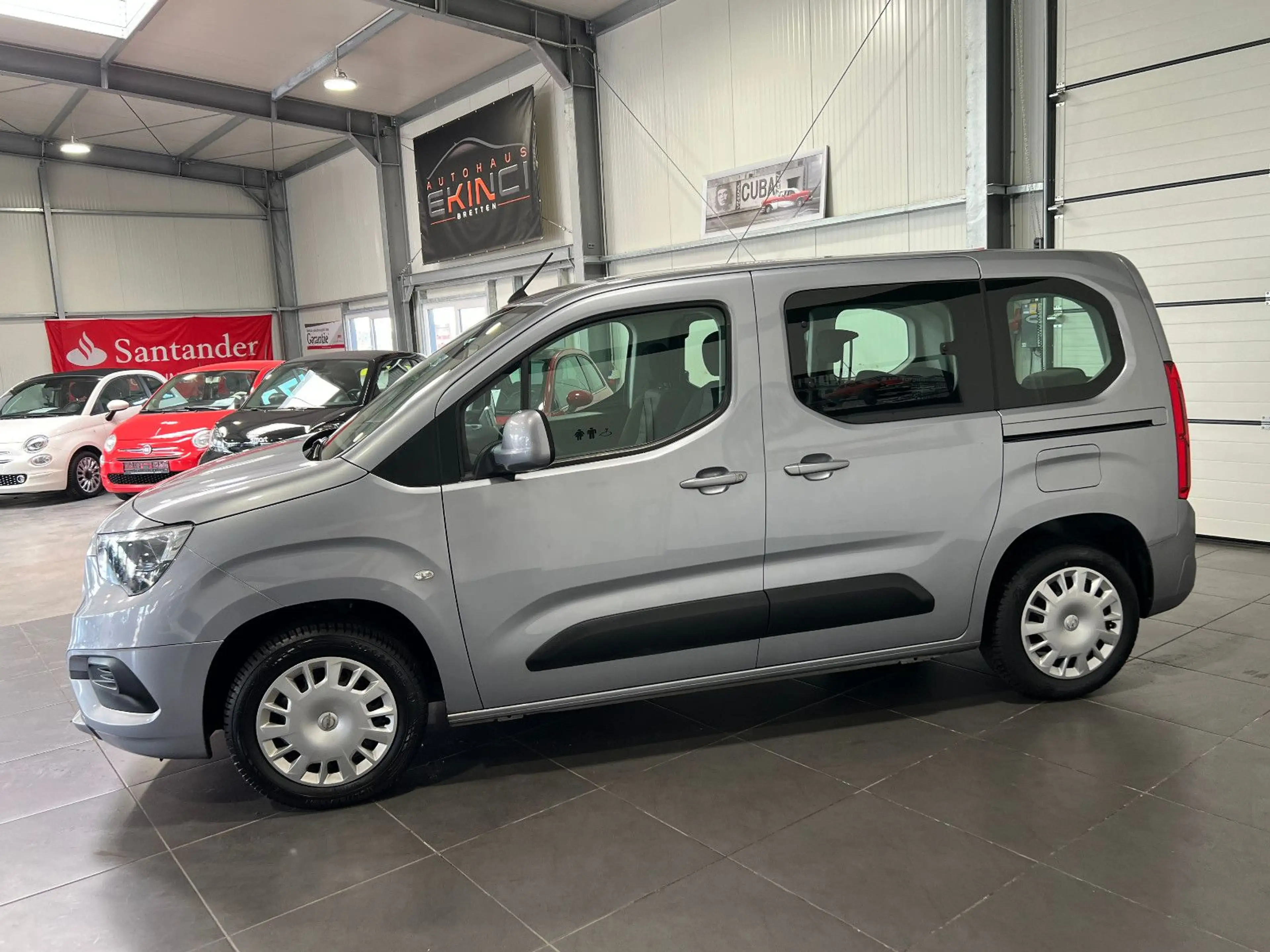 Opel Combo Life E 1.2 **AHK*Klima*PDC*Temp** — photo 2