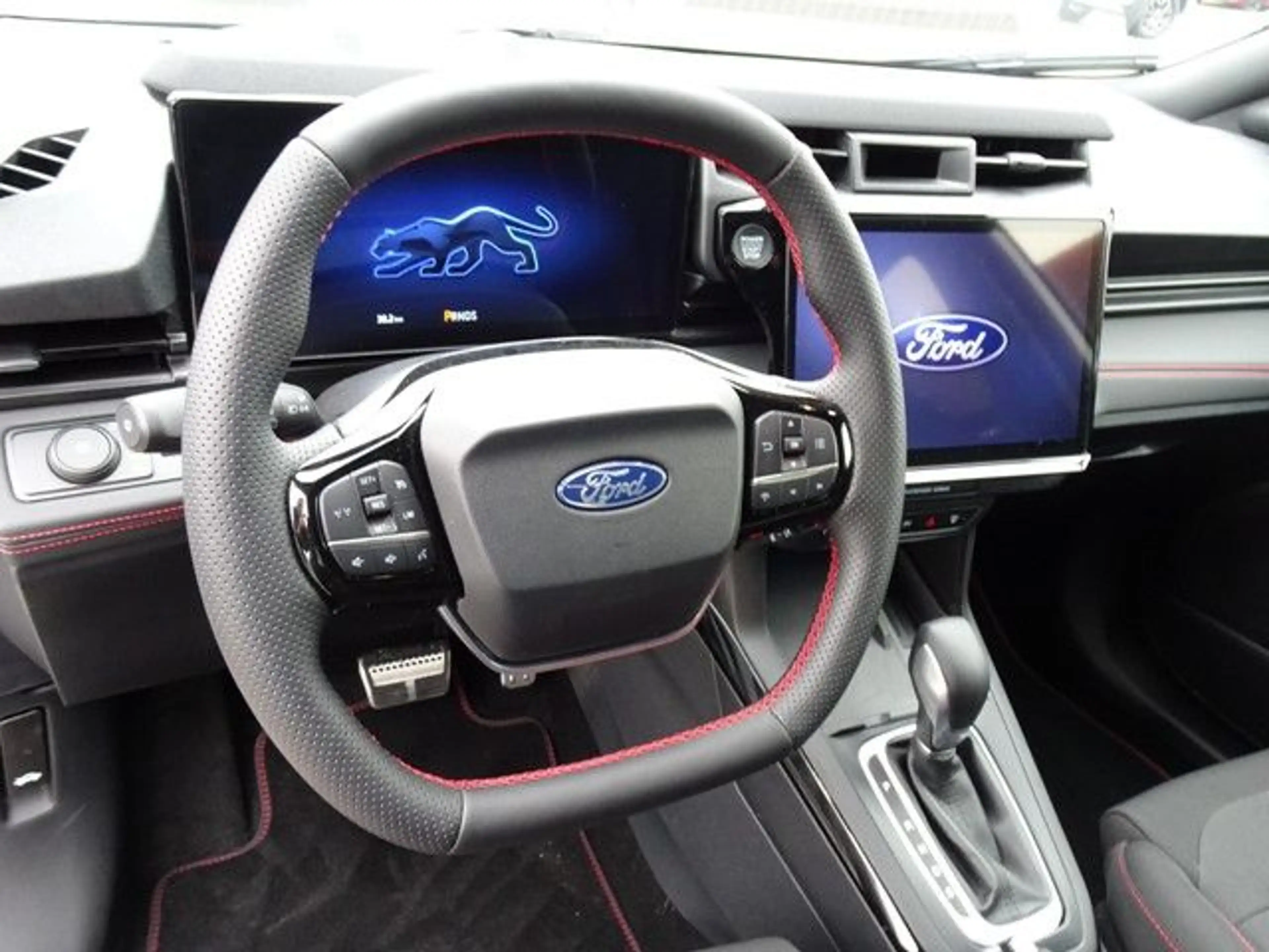 Ford Puma ST-Line — photo 10