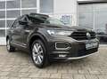 Volkswagen T-Roc 1.5 TSI DSG Style ACC PANO AHK PDC KAM 17" Brun - thumbnail 2