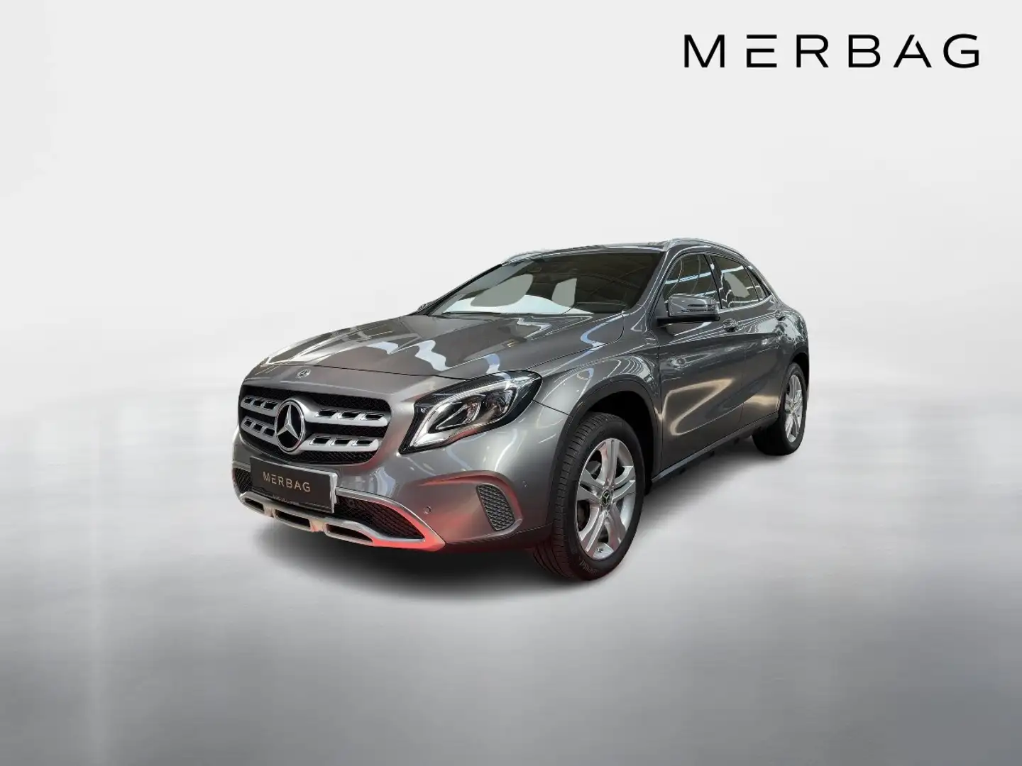 Mercedes-Benz GLA 200 d Grau - 1