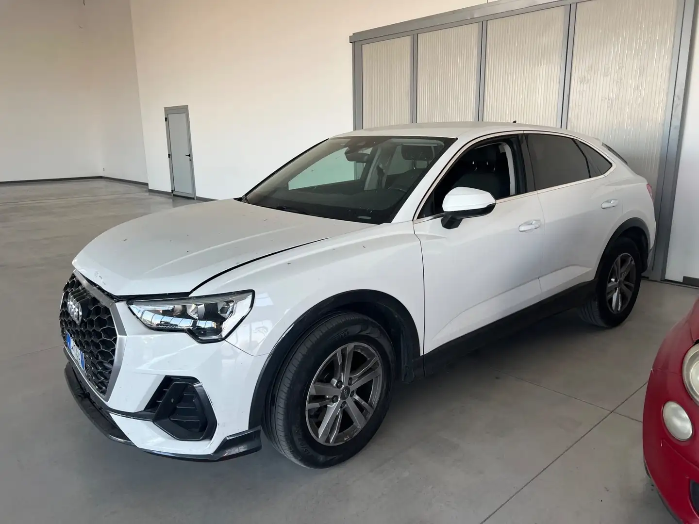 Audi Q3 SPB 35 tdi quattro s-tronic ammaccatura frontale Bianco - 1