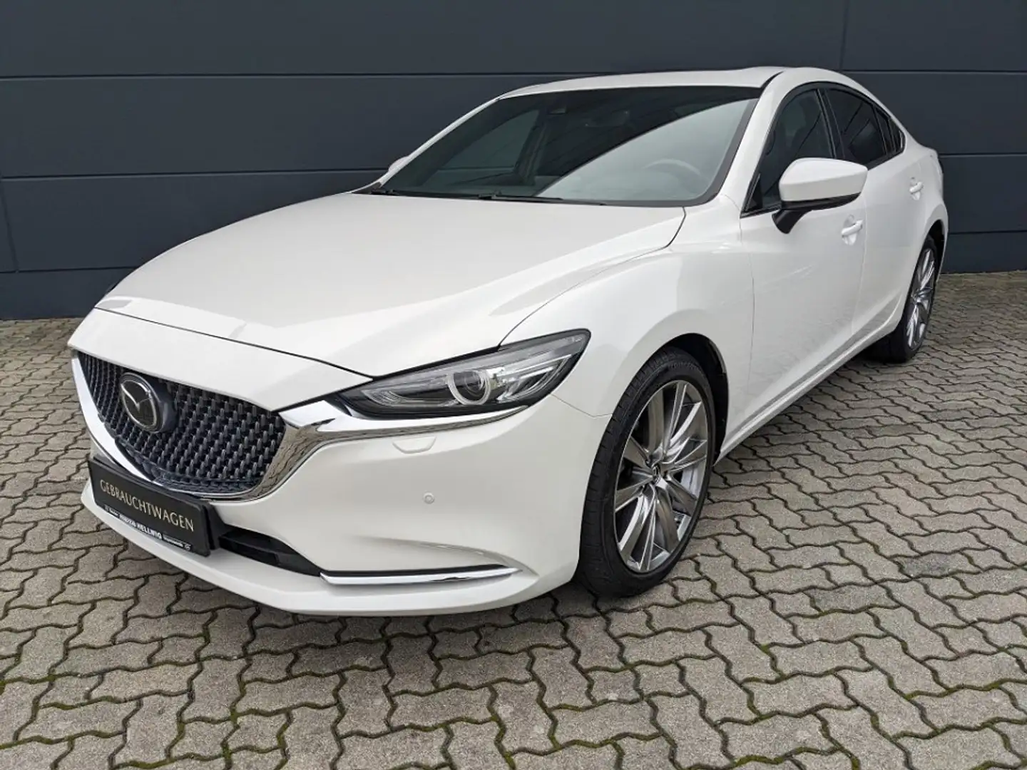 Mazda 6 4-Türer 2.5l Takumi GSD Nappaleder Schwarz Bose Weiß - 2
