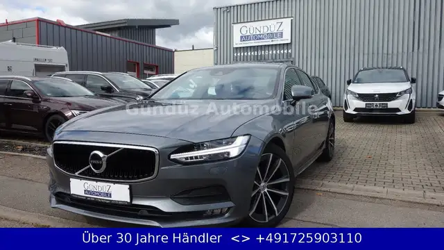 Volvo S90 D4 Geartronic Momentum*LEDER*DISTRO*ALU 19"