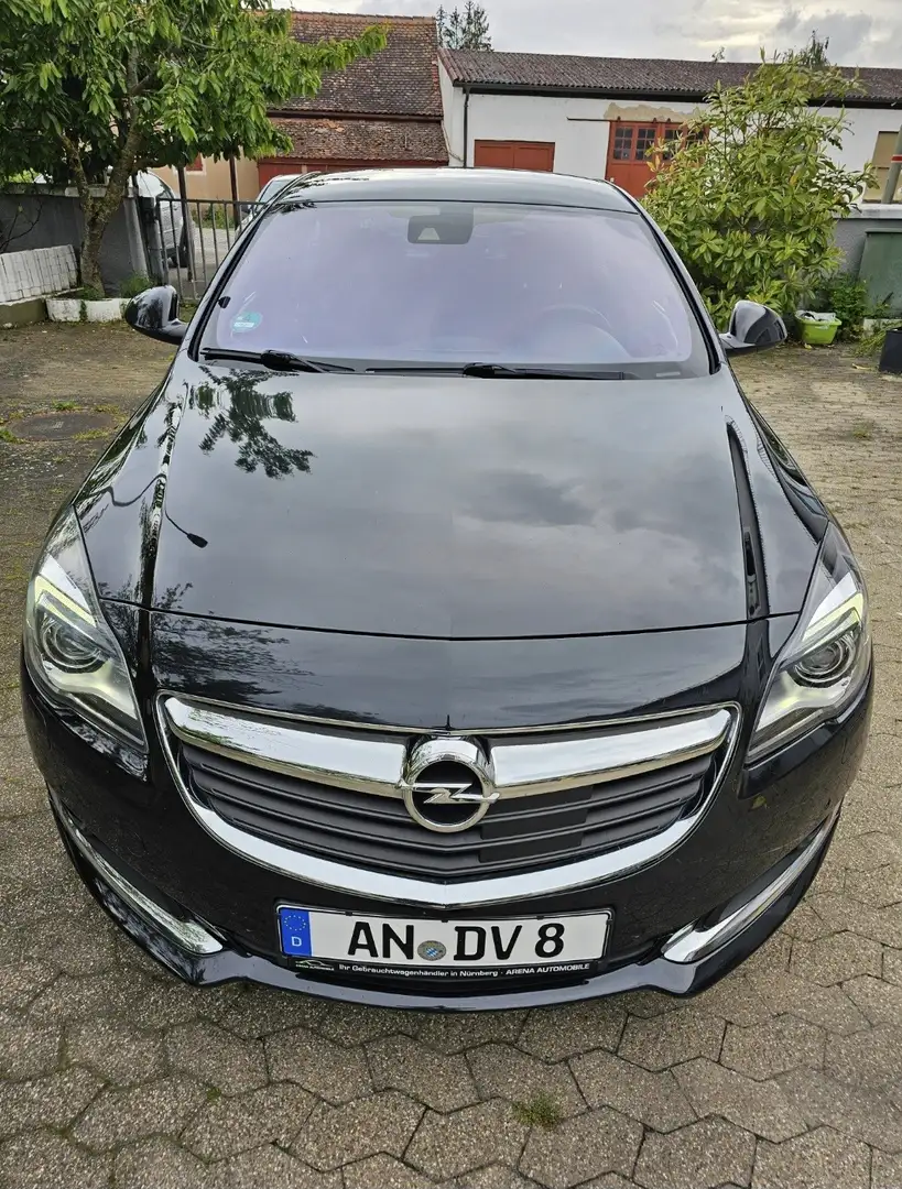 Opel Insignia OPC Line Schwarz - 1