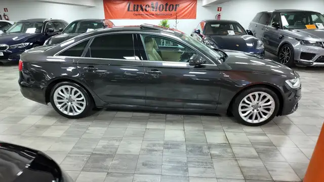 Audi A6 view 7