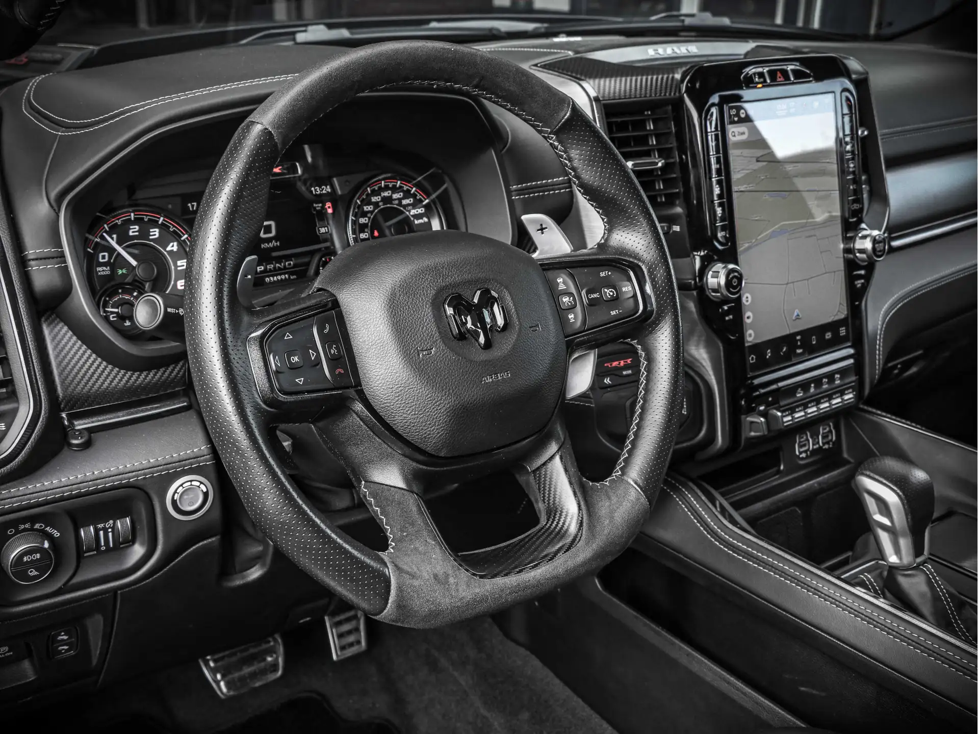 Dodge RAM 2022 검정 사진 6