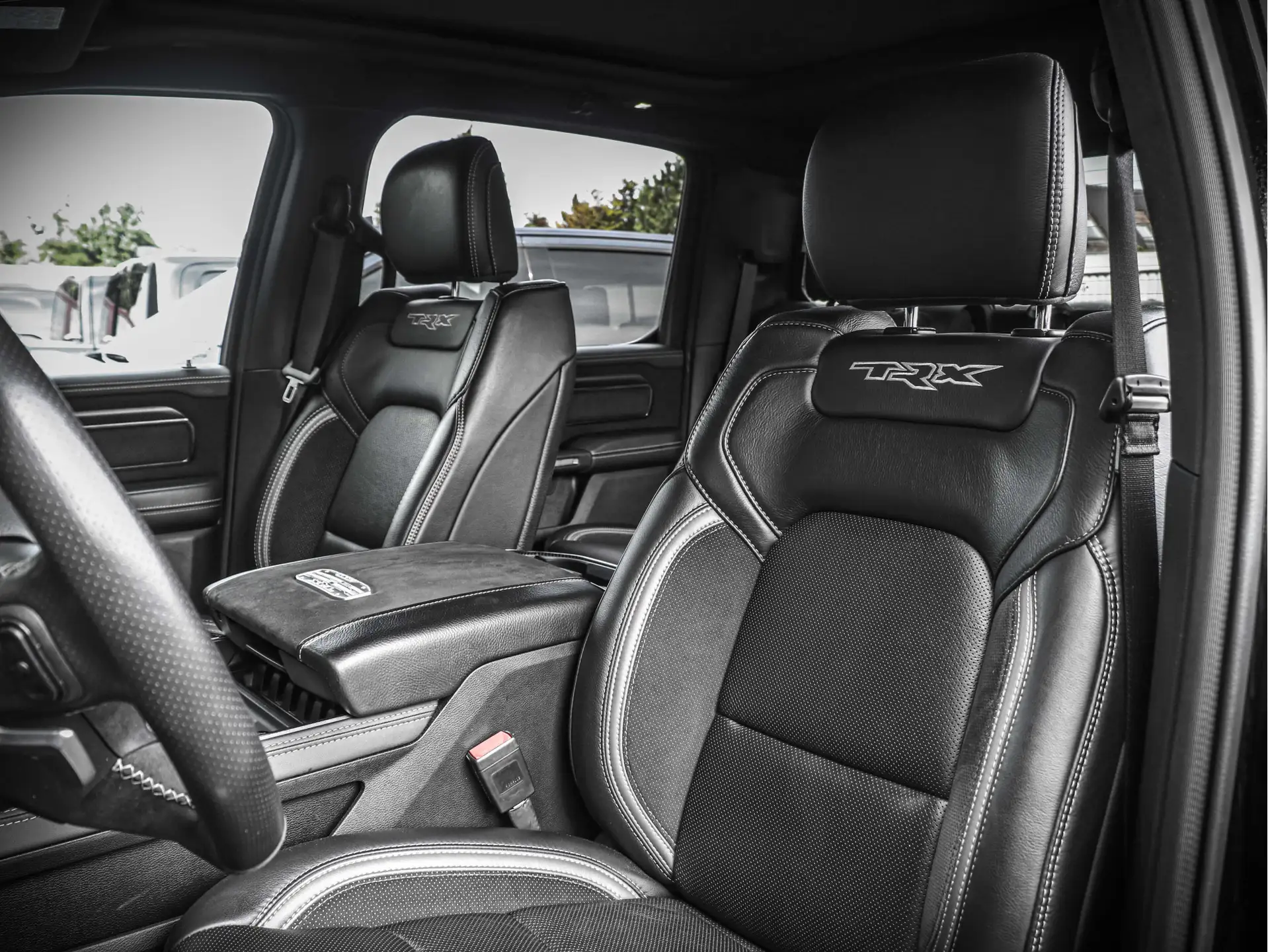 Dodge RAM 2022 검정 사진 8