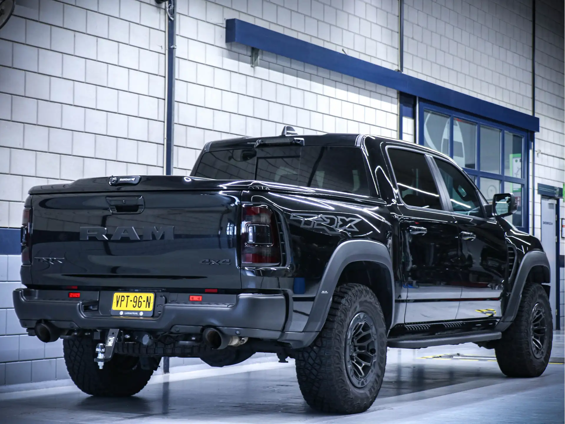 Dodge RAM 2022 검정 사진 3
