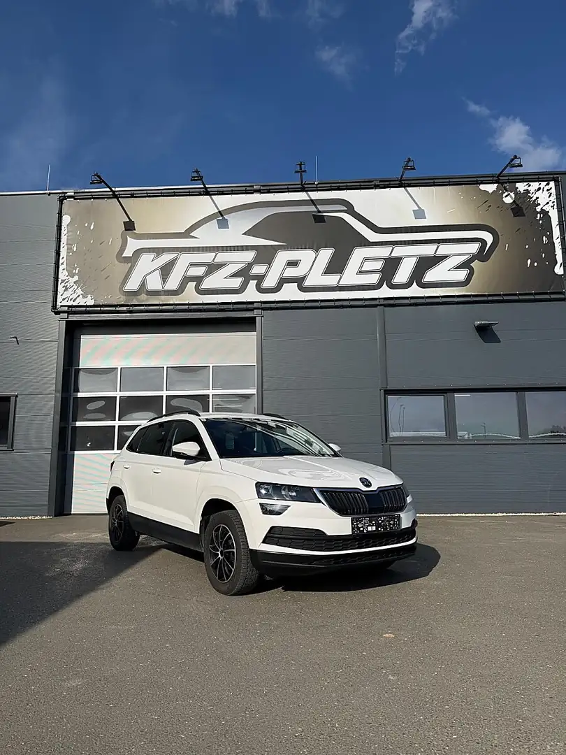 Skoda Karoq 1,6 TDI Ambition DSG Aut. TEMP PDC SH Weiß - 1