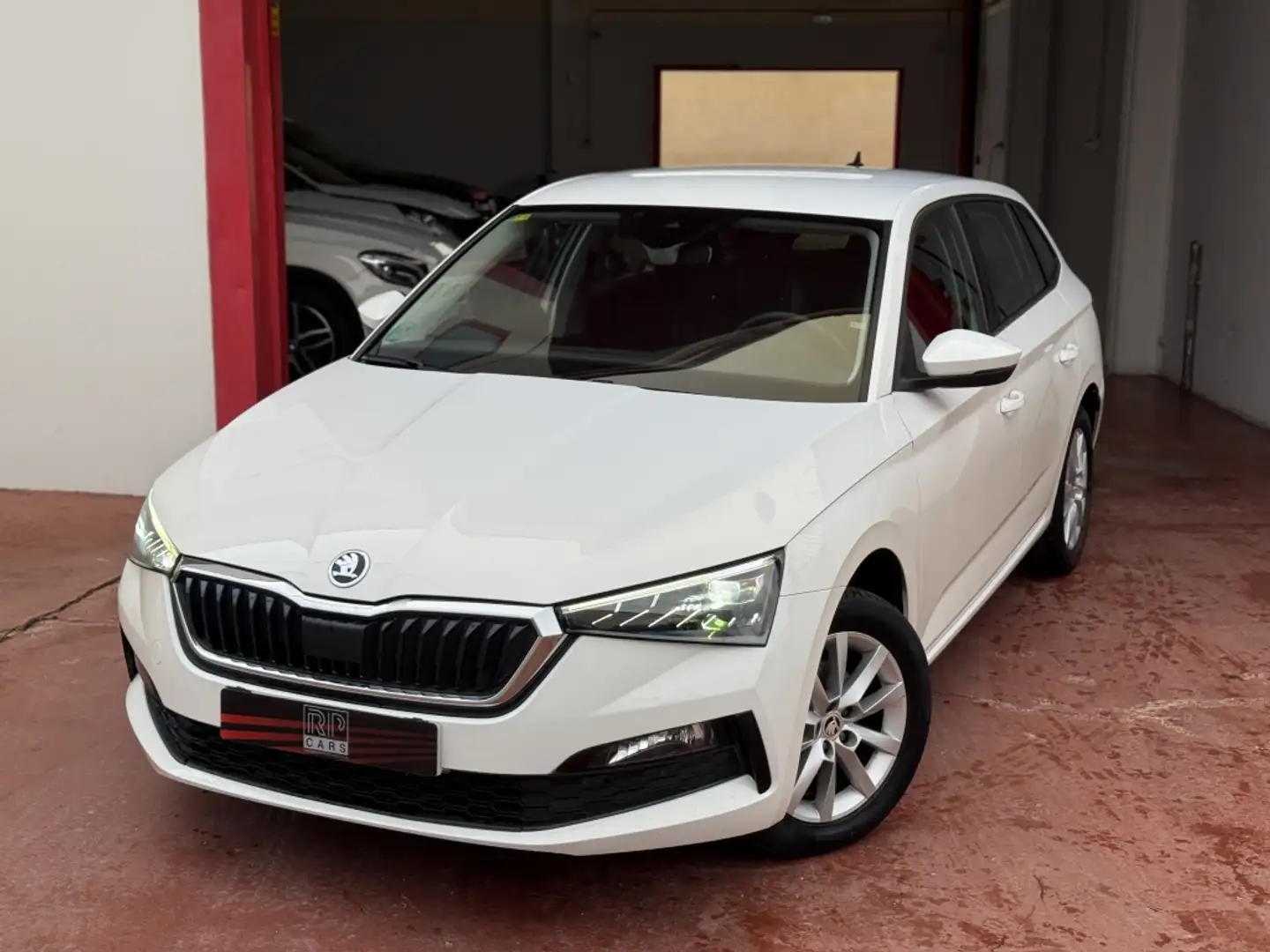 Skoda Scala 1.6 TDI Style DSG 85kW Blanco - 2