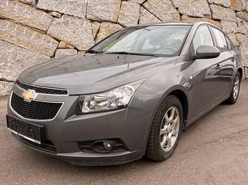 Cruze 2,0 VCDI LS Navi