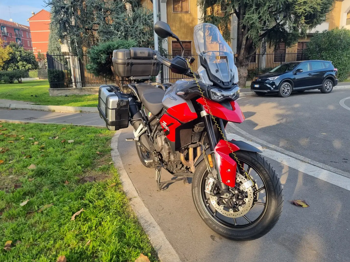 Triumph Tiger Sport Srebrny - 1