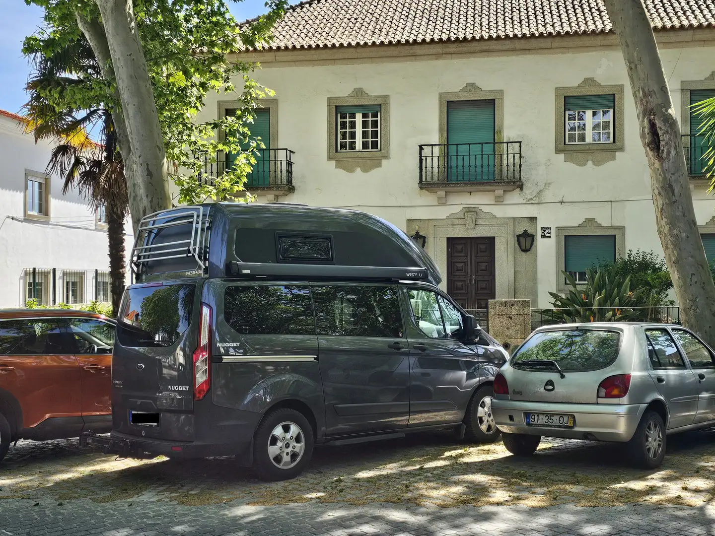 Ford Nugget Grau - 2