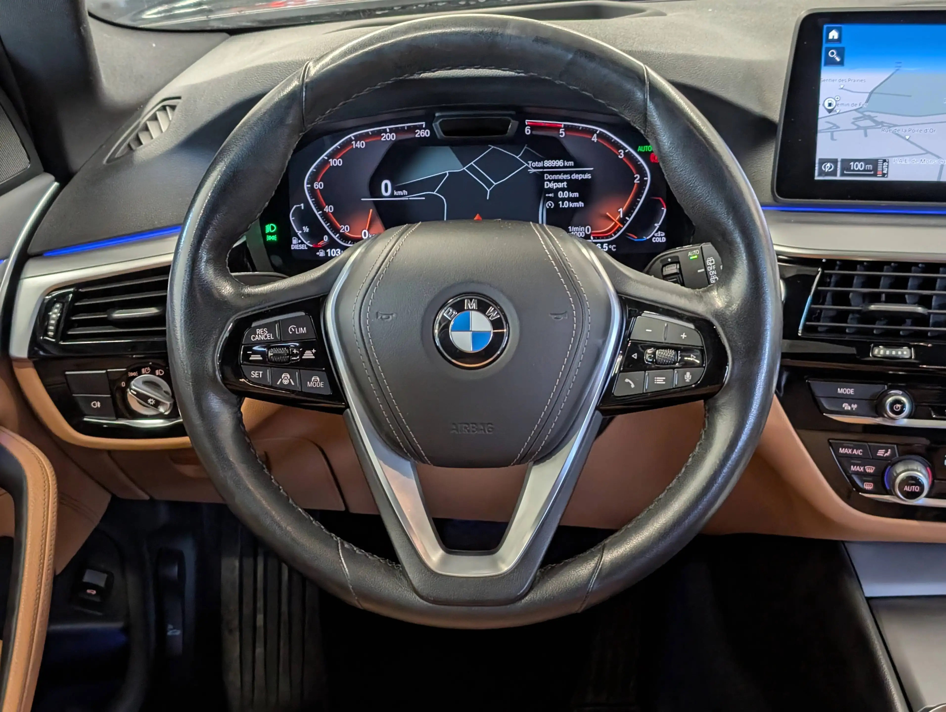 BMW 518 dA 150 Touring **CUIR SPORT-NAVI-CAMERA-DIGITAL** — photo 9