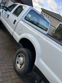 4WD Crew Cab 156  FX4