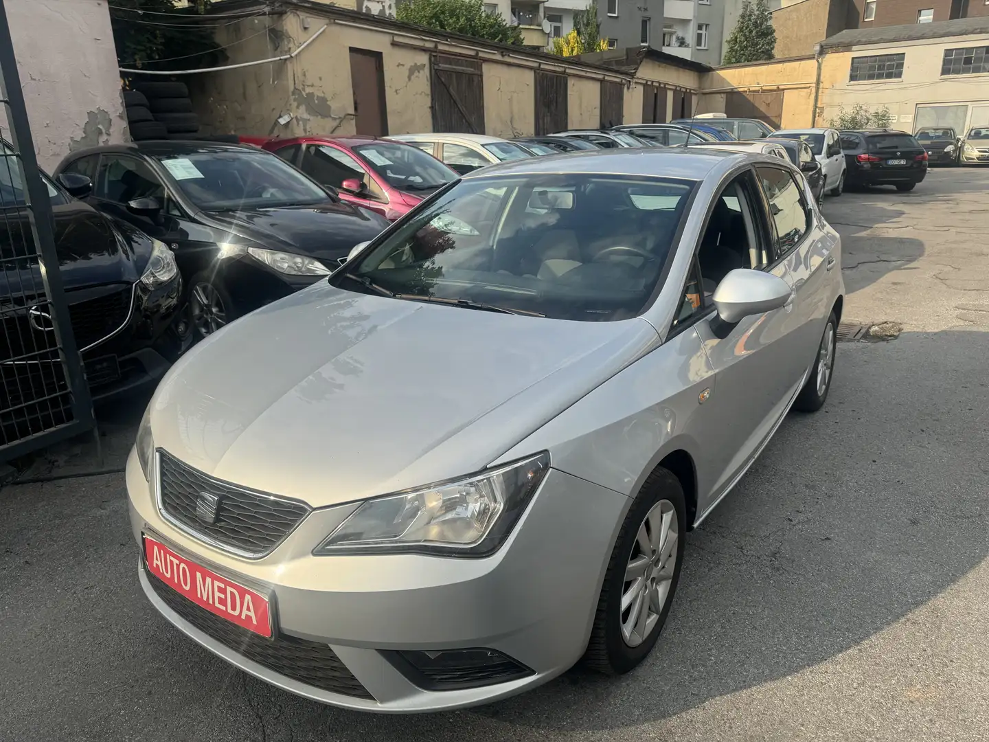 SEAT Ibiza Style Viva*Klimaaut.*TÜV NEU*Nur 86tkm gelaufen Grau - 1