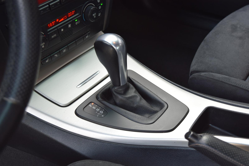 BMW 330 i*M-SPORTPAKET*N52*BMW-SCHECKHEFT*SHADOW-LINE — photo 15