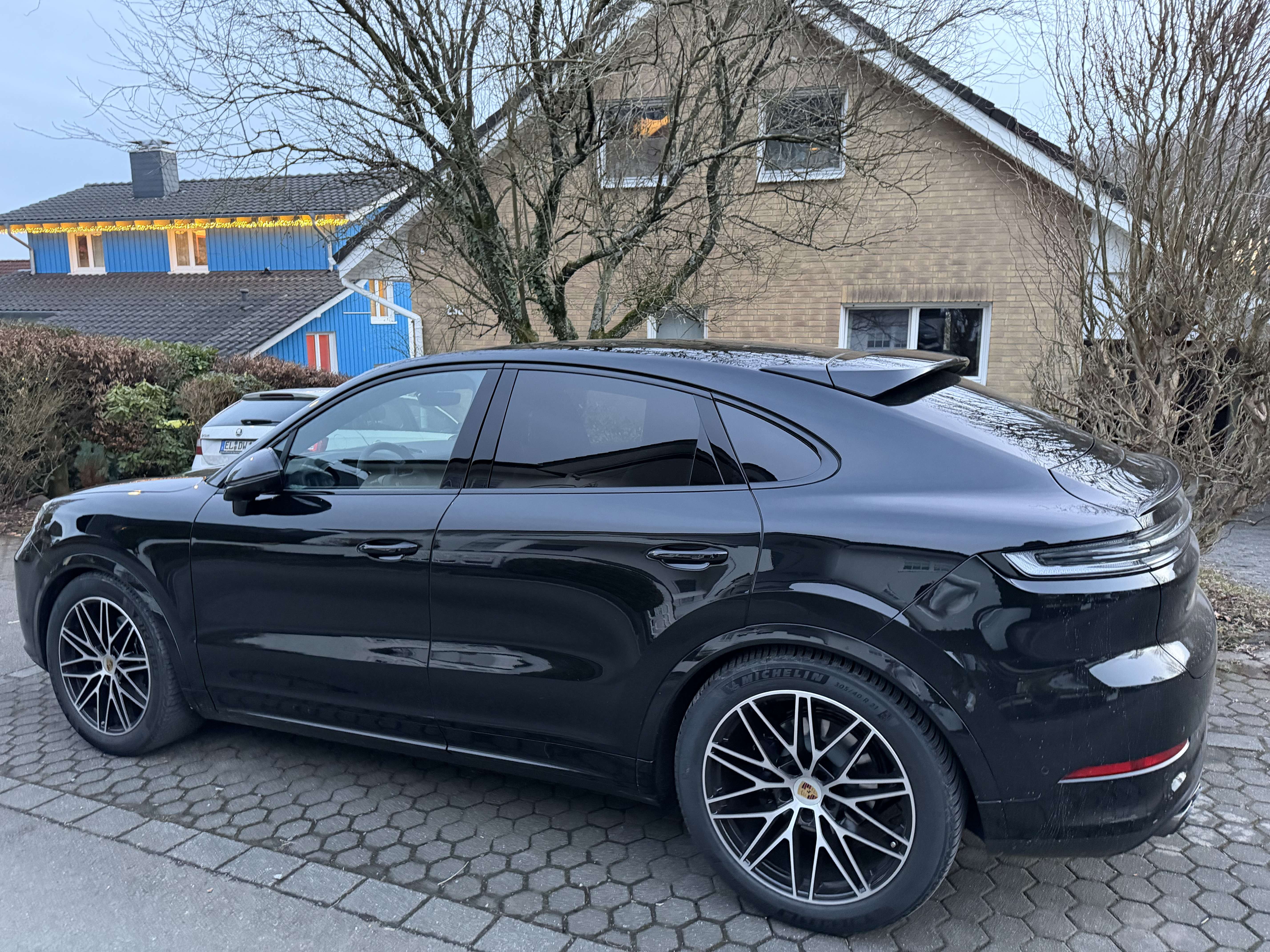 Second hand Porsche Cayenne 