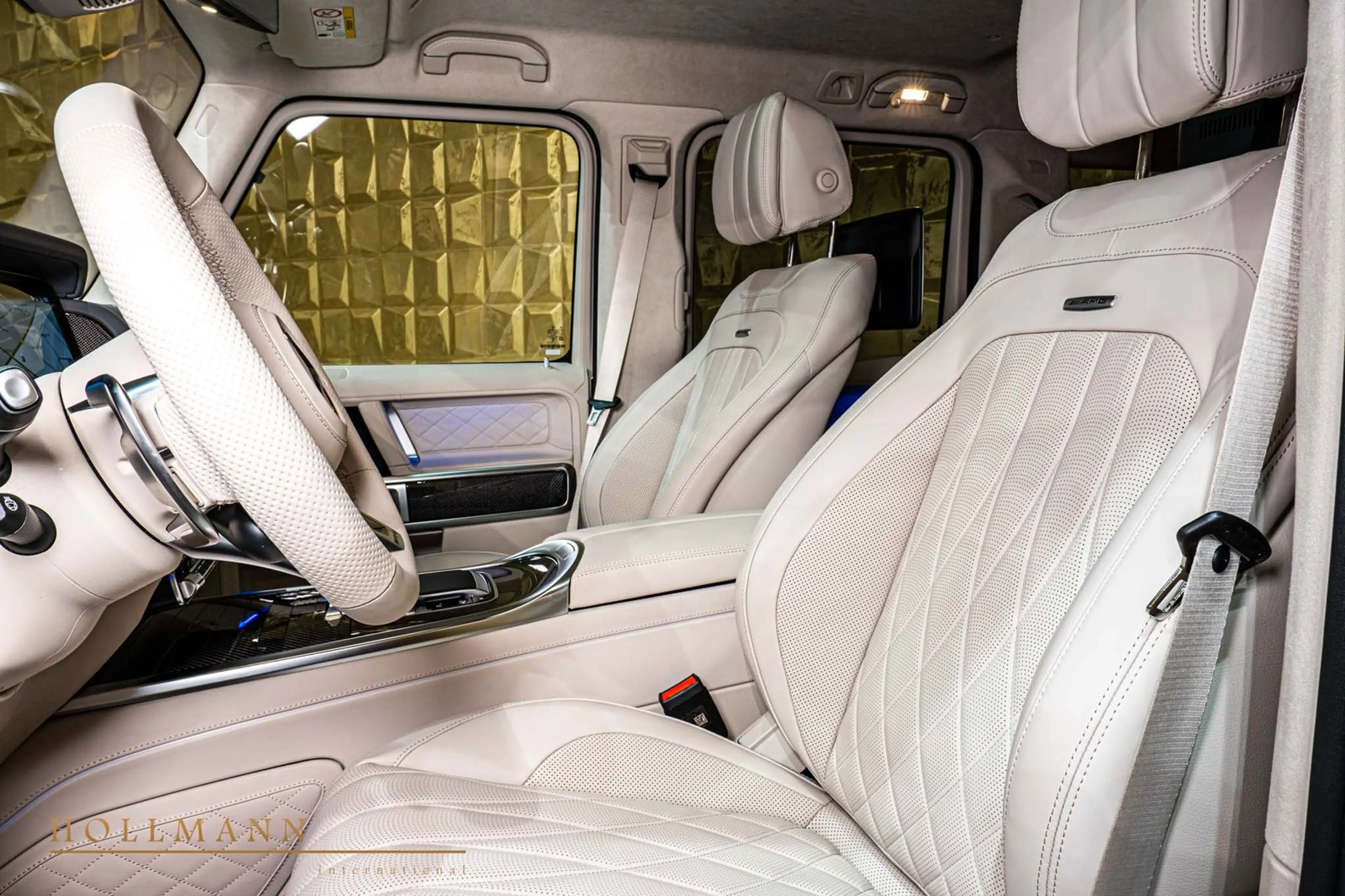 Mercedes-Benz G 63 AMG + FACELIFT + AMG ACTIVE RIDE + CARBON — photo 12