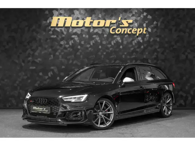 Audi RS4 AVANT 2.9 V6 QUATTRO