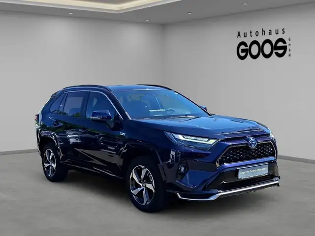 Toyota RAV4 view 7