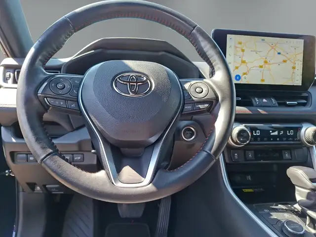 Toyota RAV4 view 14