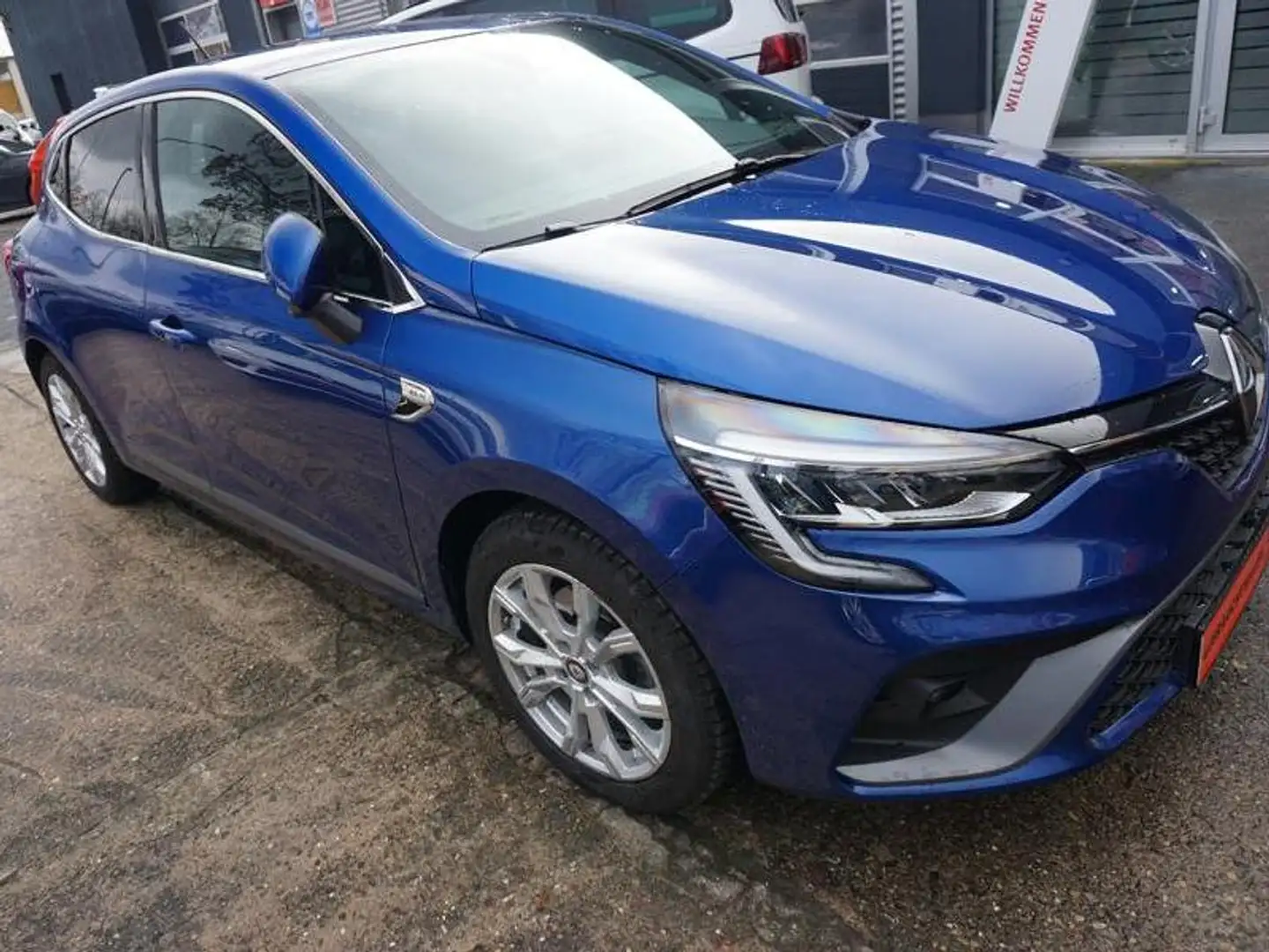 Renault Clio Intens Blau - 1