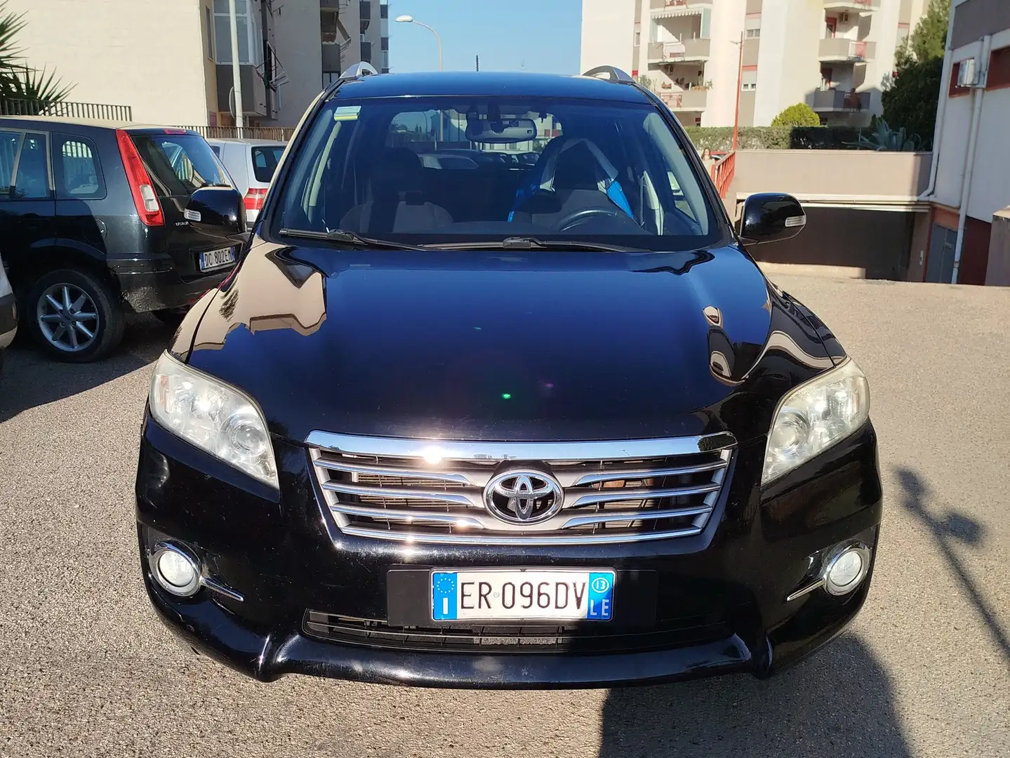 Toyota RAV 4 Rav4 Crossport 2.2 d-4d Lounge 2wd 150cv mt Nero - 1