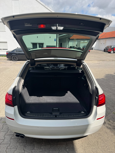 BMW 520 520d Kombi*2.HAND*PDC*LEDER*PANORAMA* — photo 14