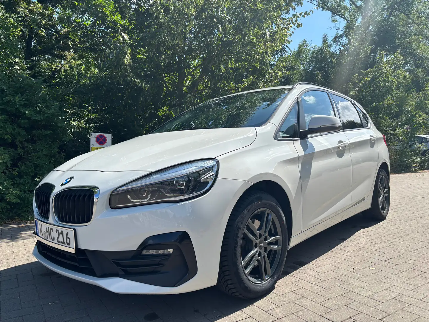 BMW 216 216d Active Tourer Advantage Weiß - 1