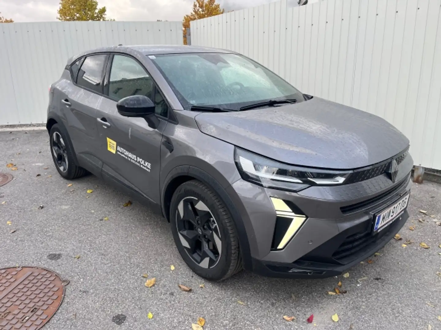Renault Captur Captur Techno Full-Hybrid 145 Schwarz - 1
