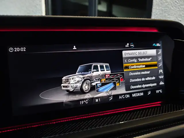 Mercedes-Benz G-Class view 28