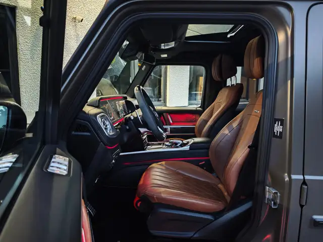 Mercedes-Benz G-Class view 19
