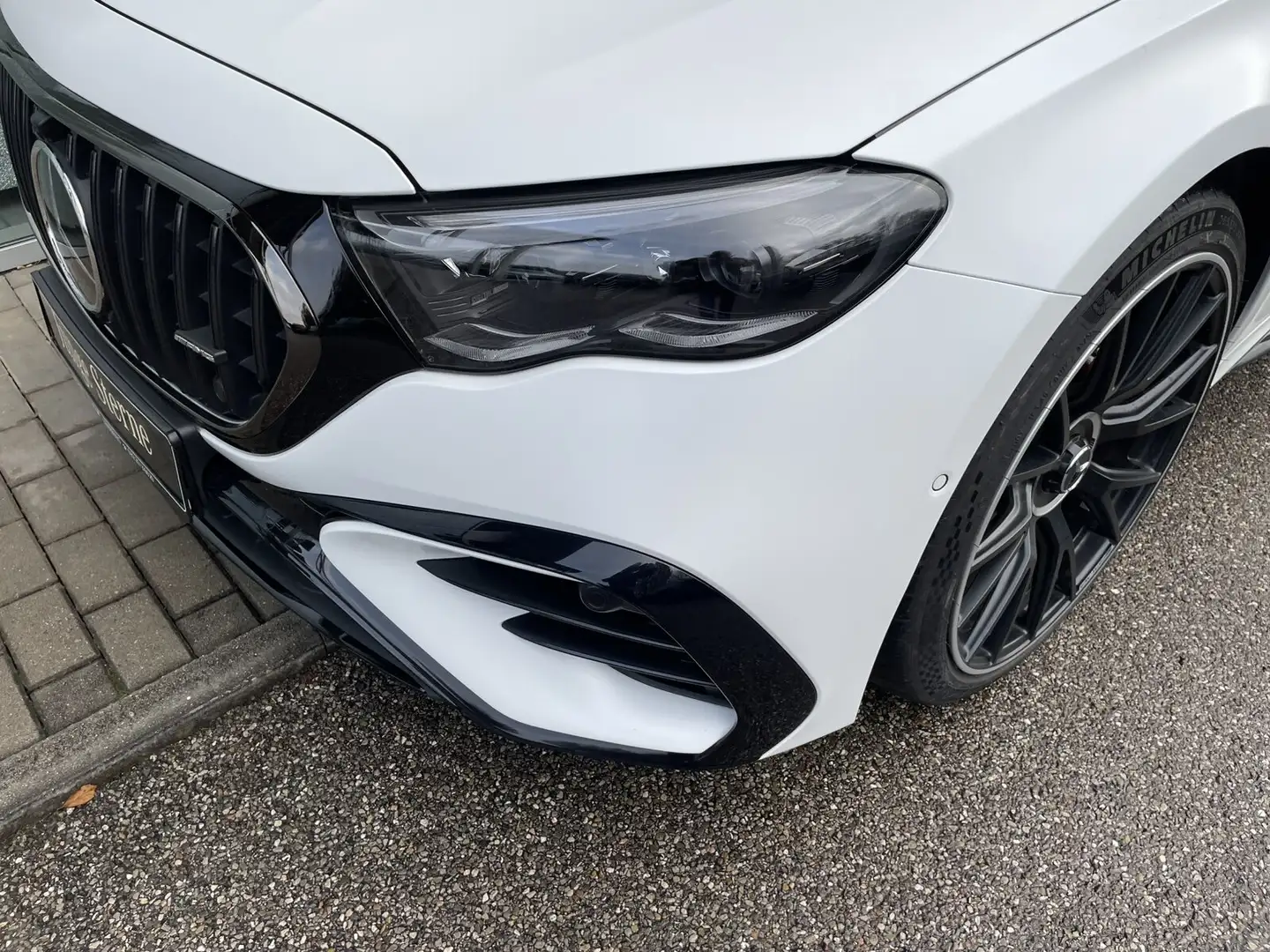 Mercedes-Benz E 53 AMG Mercedes-AMG E 53 4M+ T PANO*PREMIUM*4DBURMESTER* Weiß - 2