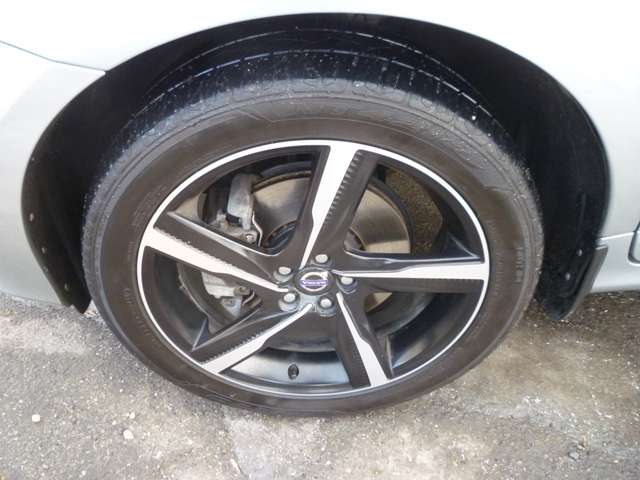 2014 Volvo XC60 AWD 5dr T6 R-Design Platinum thumb 34