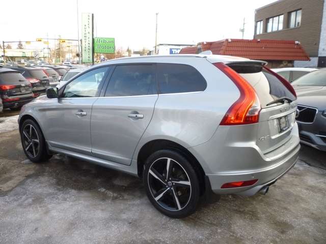 2014 Volvo XC60 AWD 5dr T6 R-Design Platinum alt 5