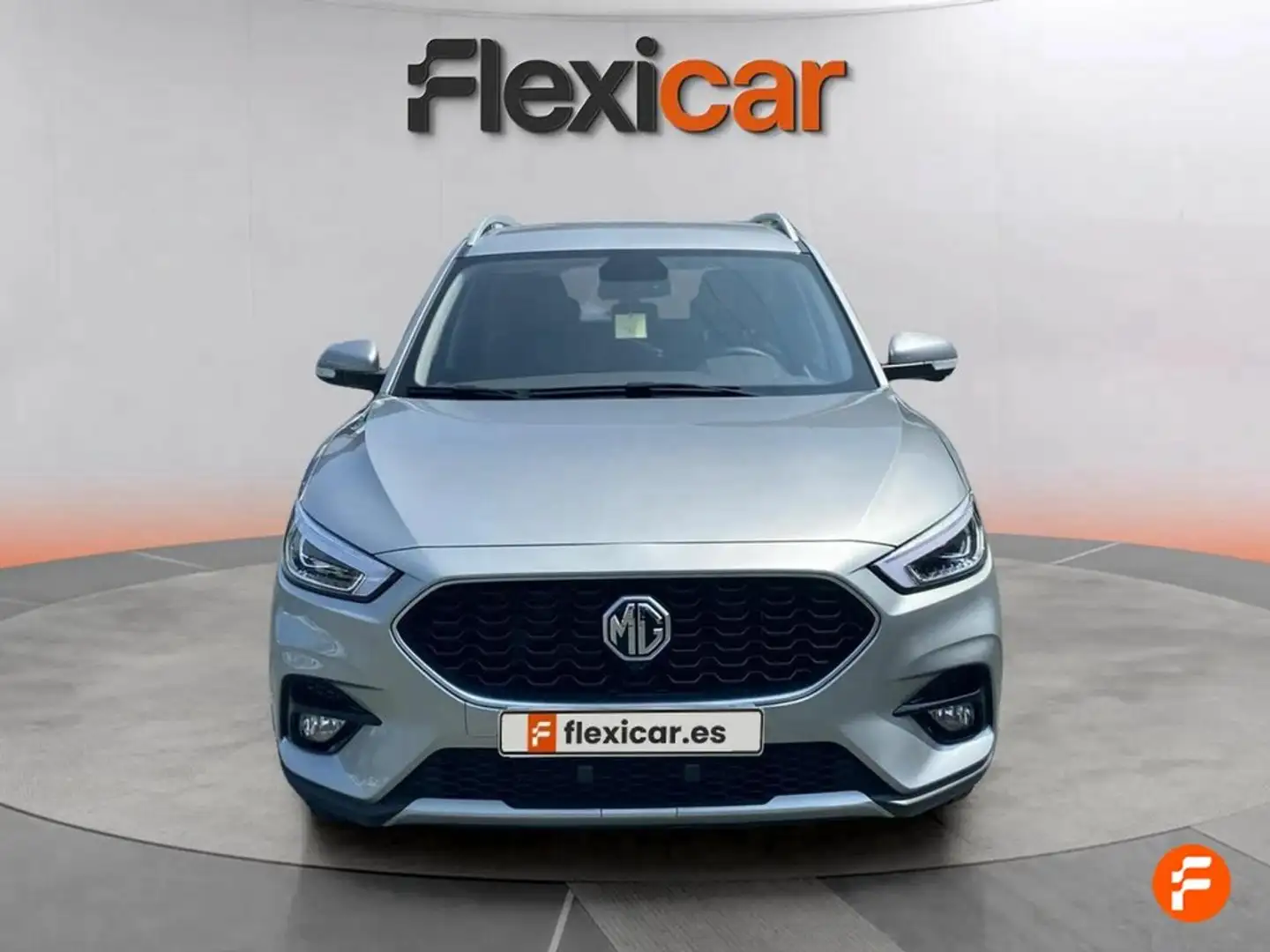 MG ZS 1.5 Luxury Amarillo - 2