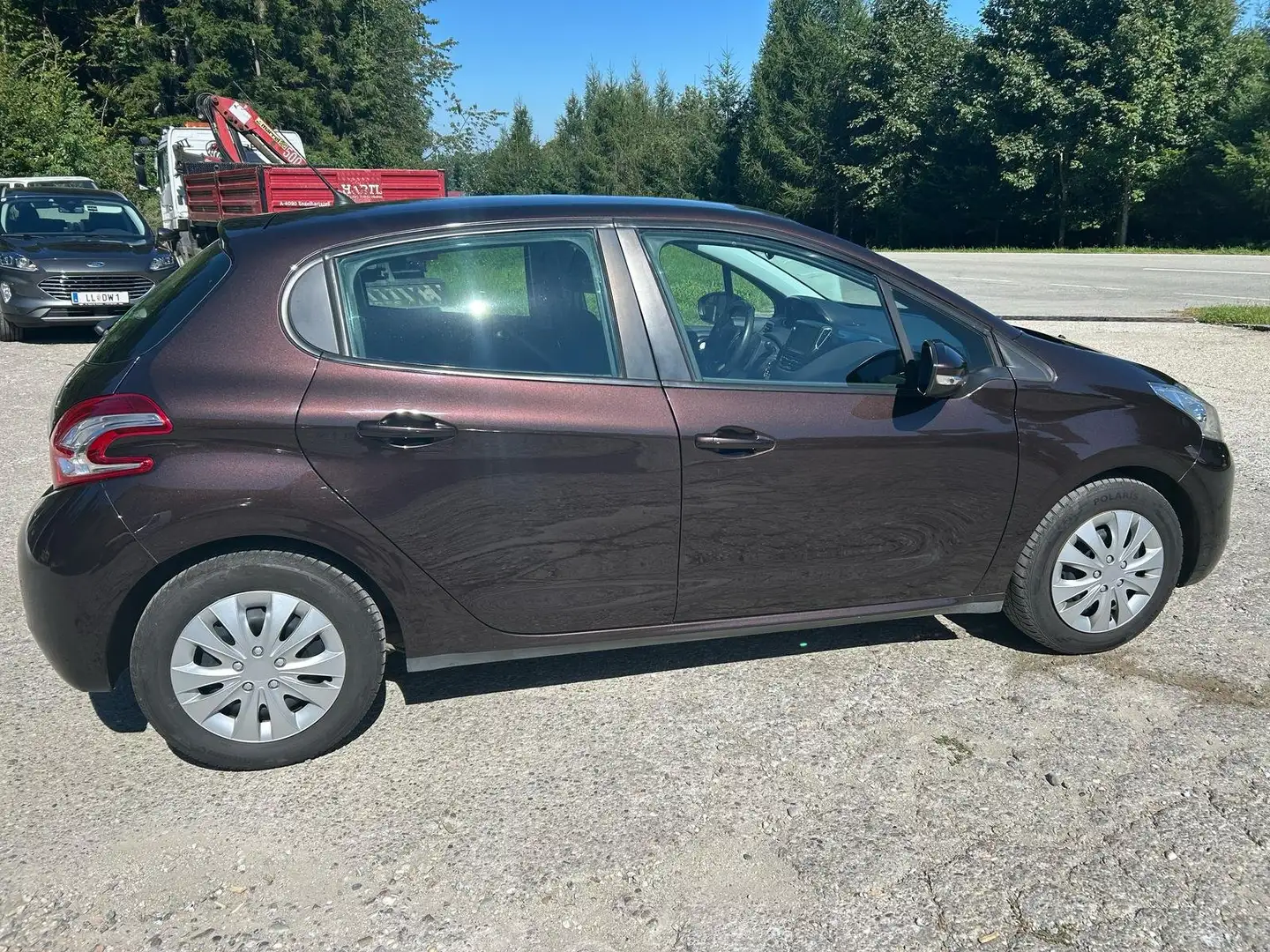 Peugeot 208 Active, Freisprecheranlage, Pickerl bis 10/25 Braun - 2