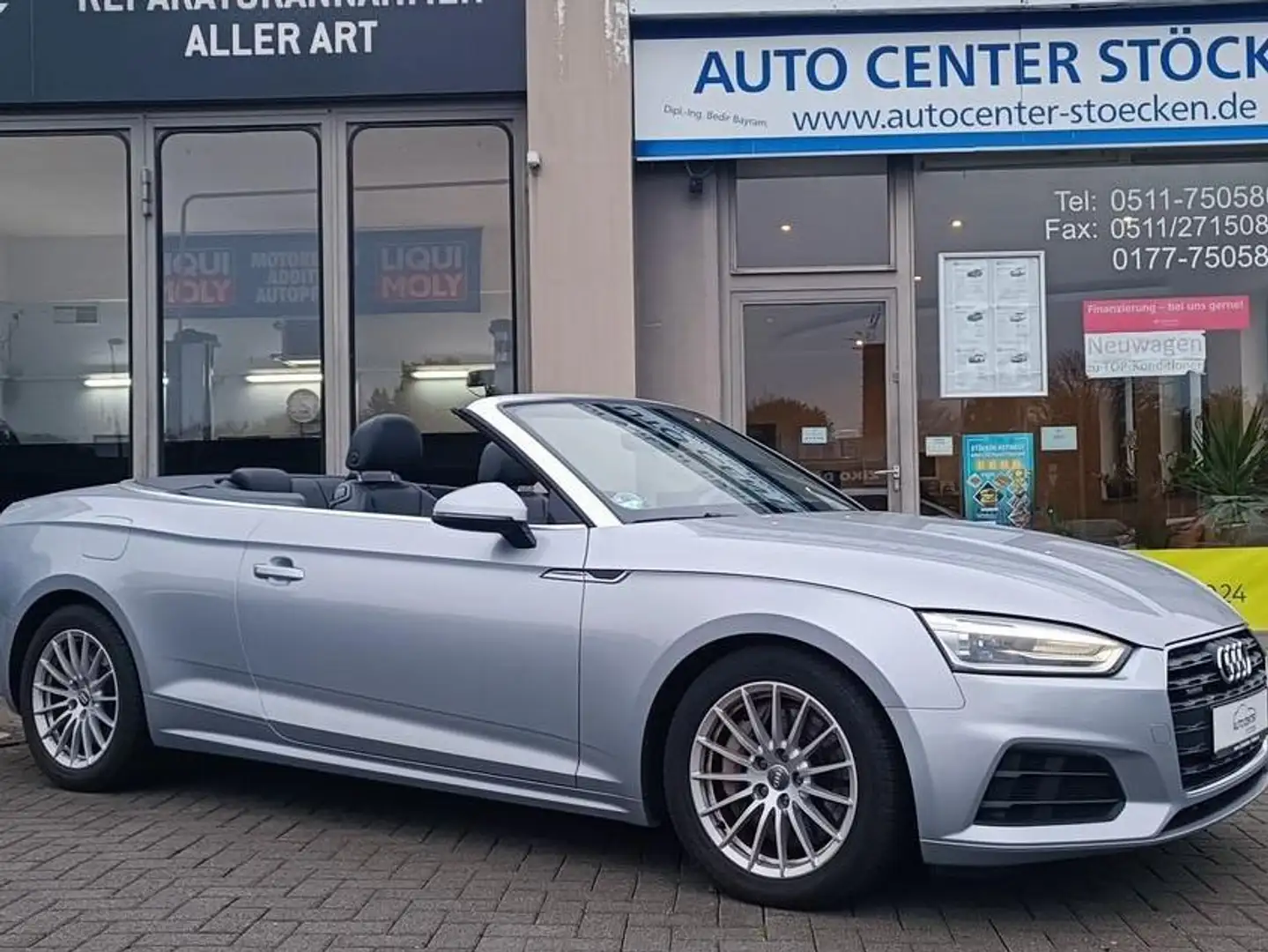 Audi A5 quattro AutomatikLeder NaviGarantie Grau - 1
