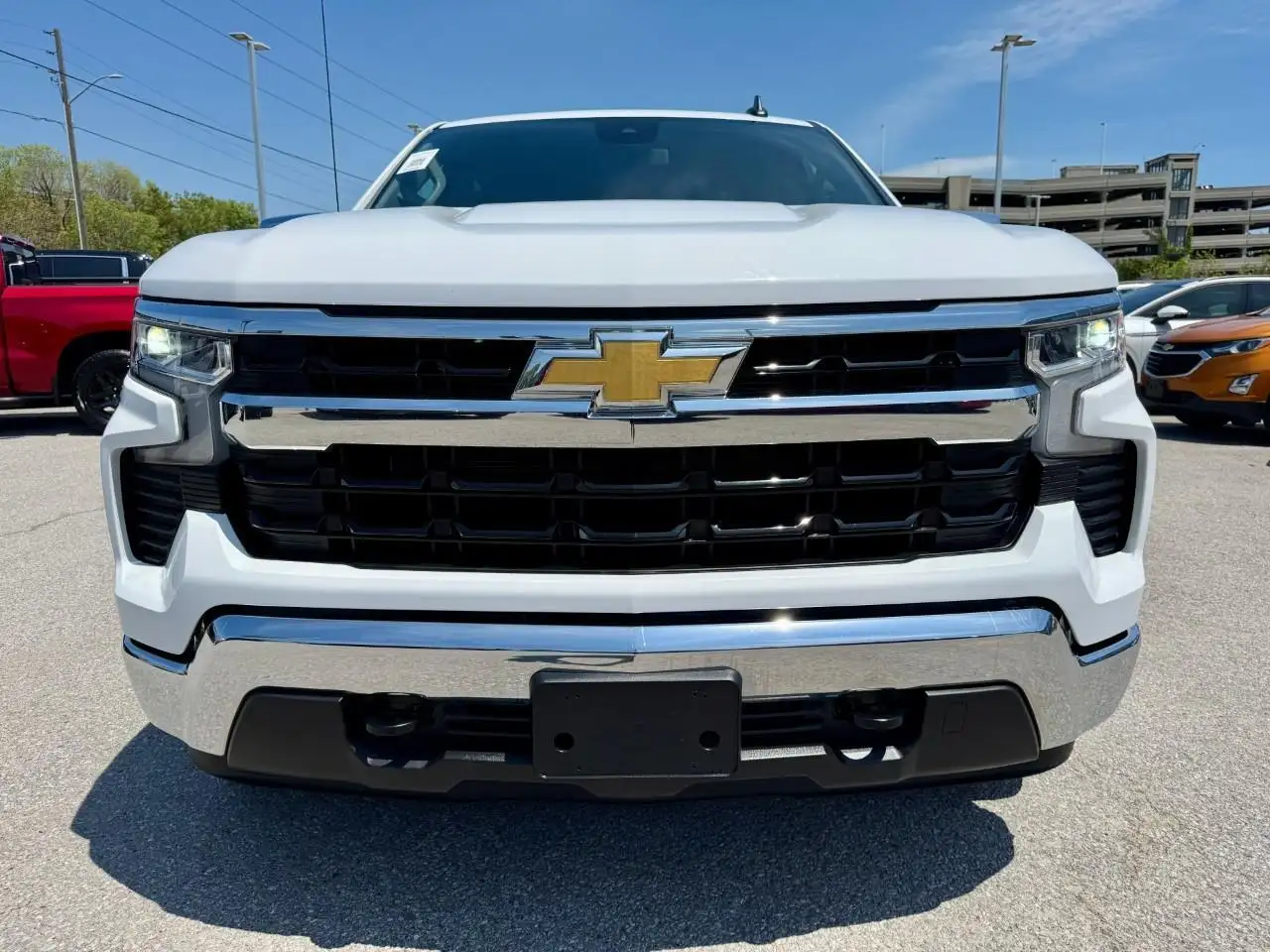 Chevrolet Silverado 1500 снимка Chevrolet Silverado 1500