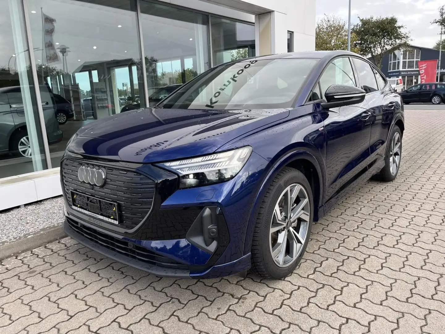 Audi Q4 e-tron Q4 45 Sportback e-tron S-Line 77kwh Bluetooth Navi Blau - 2