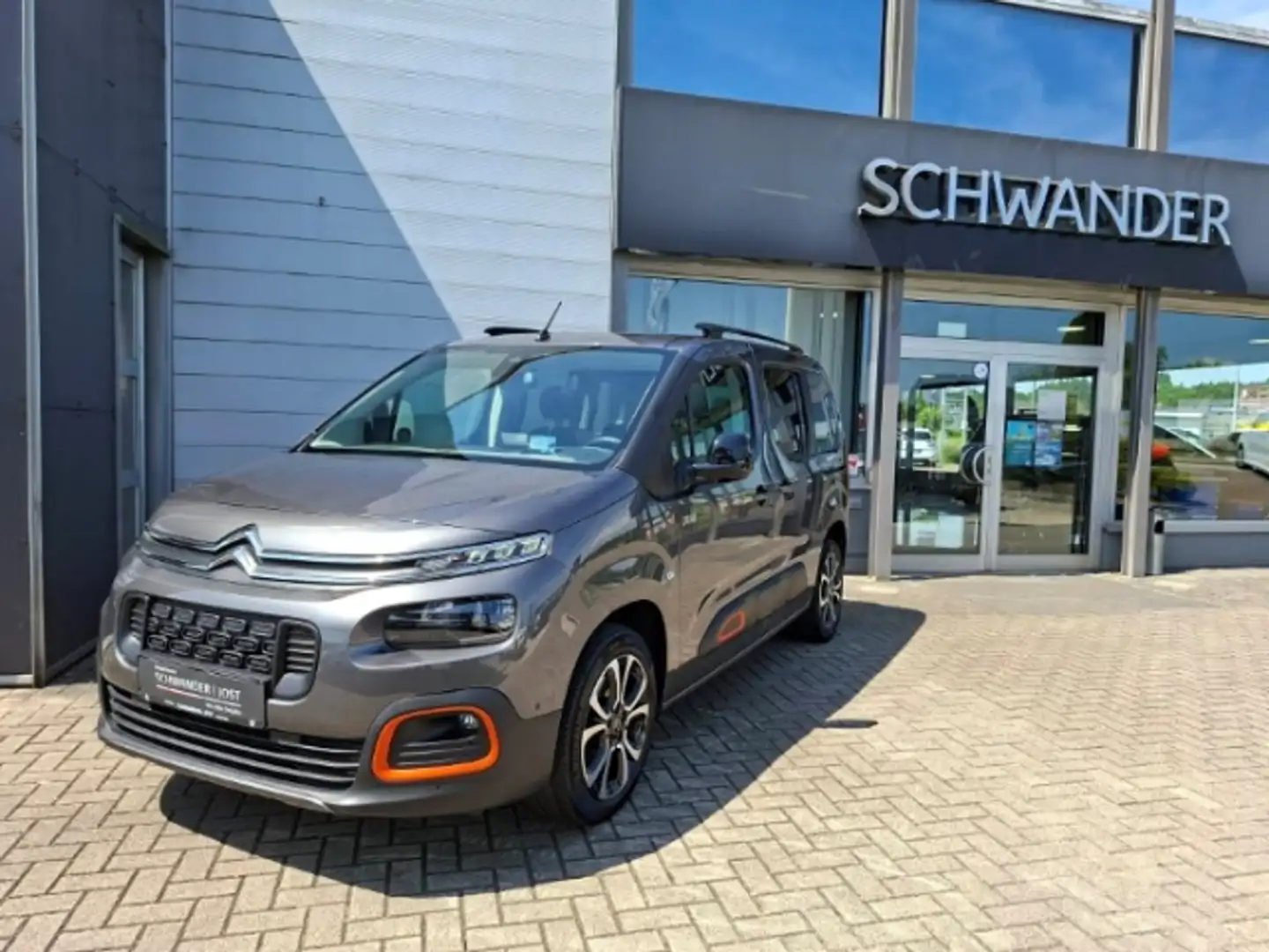 Citroen Berlingo Shine M PureTech 130 EAT8 *Sitzheizung,Navi uvm.* Grau - 1