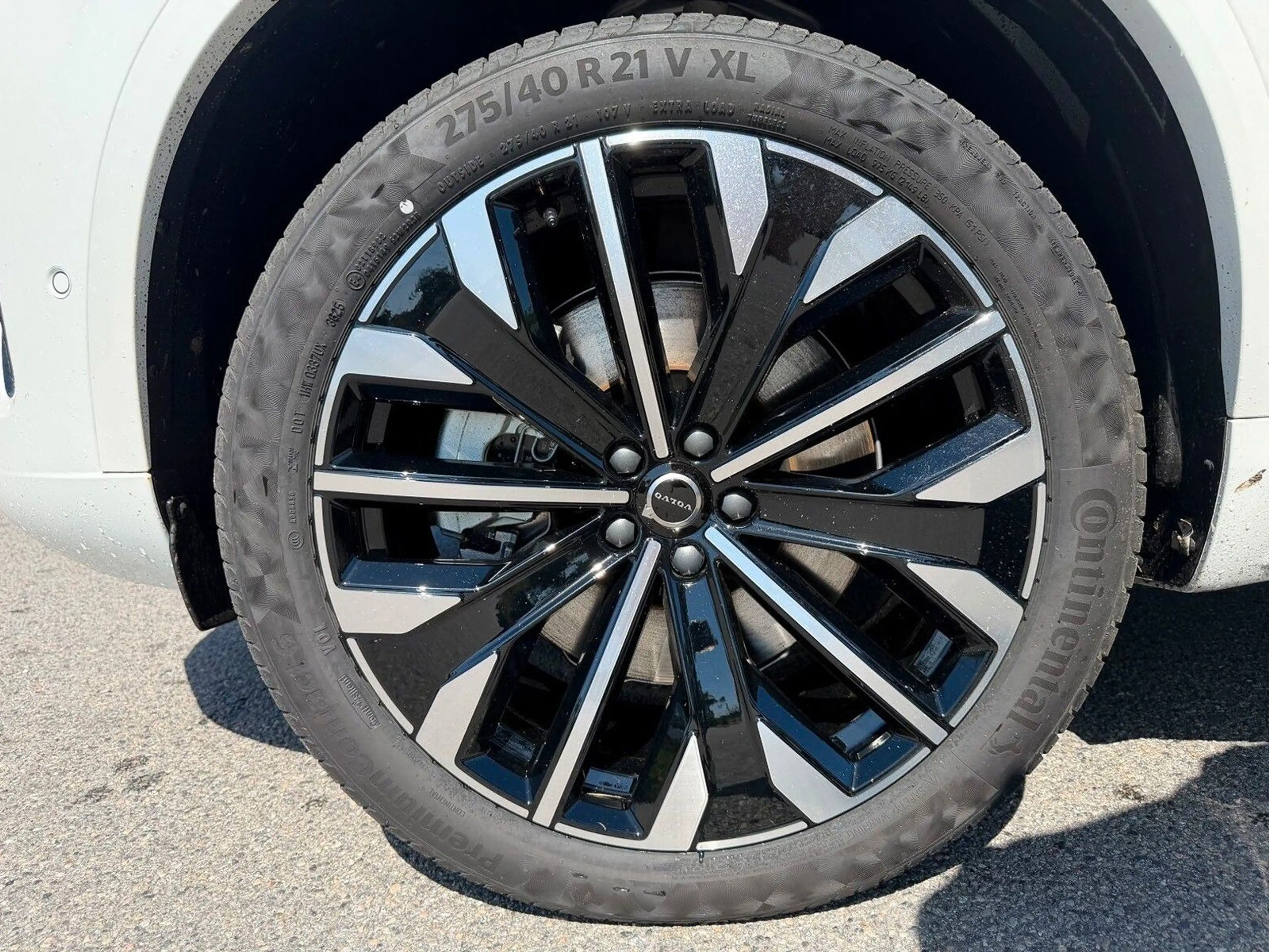 Volvo XC90 T8 AWD Ultra Dark 7-Sitzer AHK ACC BLIS HUD — photo 2
