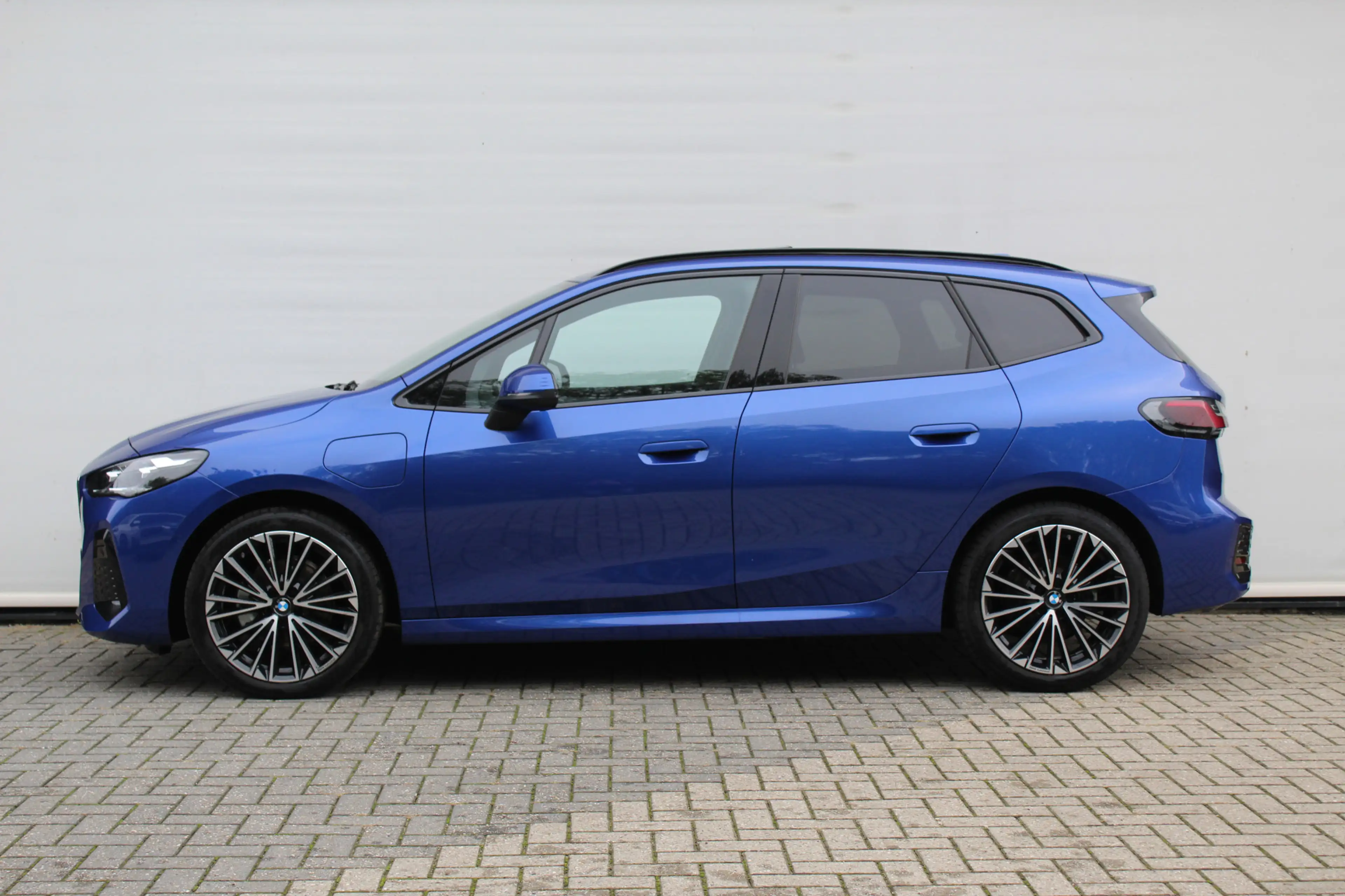 BMW 225 2 Serie Active Tourer 225e xDrive M Sport Automaat — photo 2