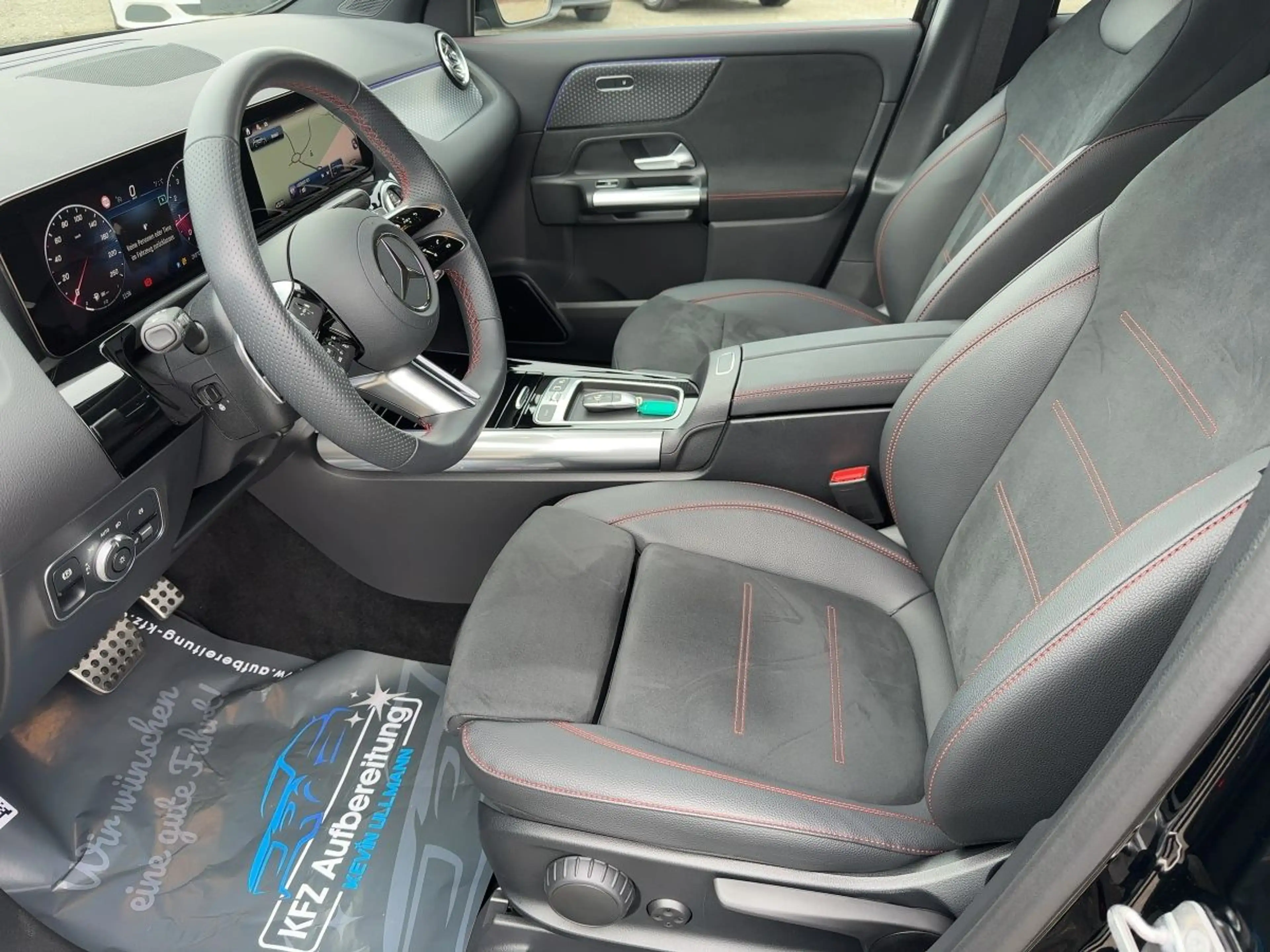 Mercedes-Benz GLA 180 Österreich-Edition AMG Line KeyGo PTS — photo 8