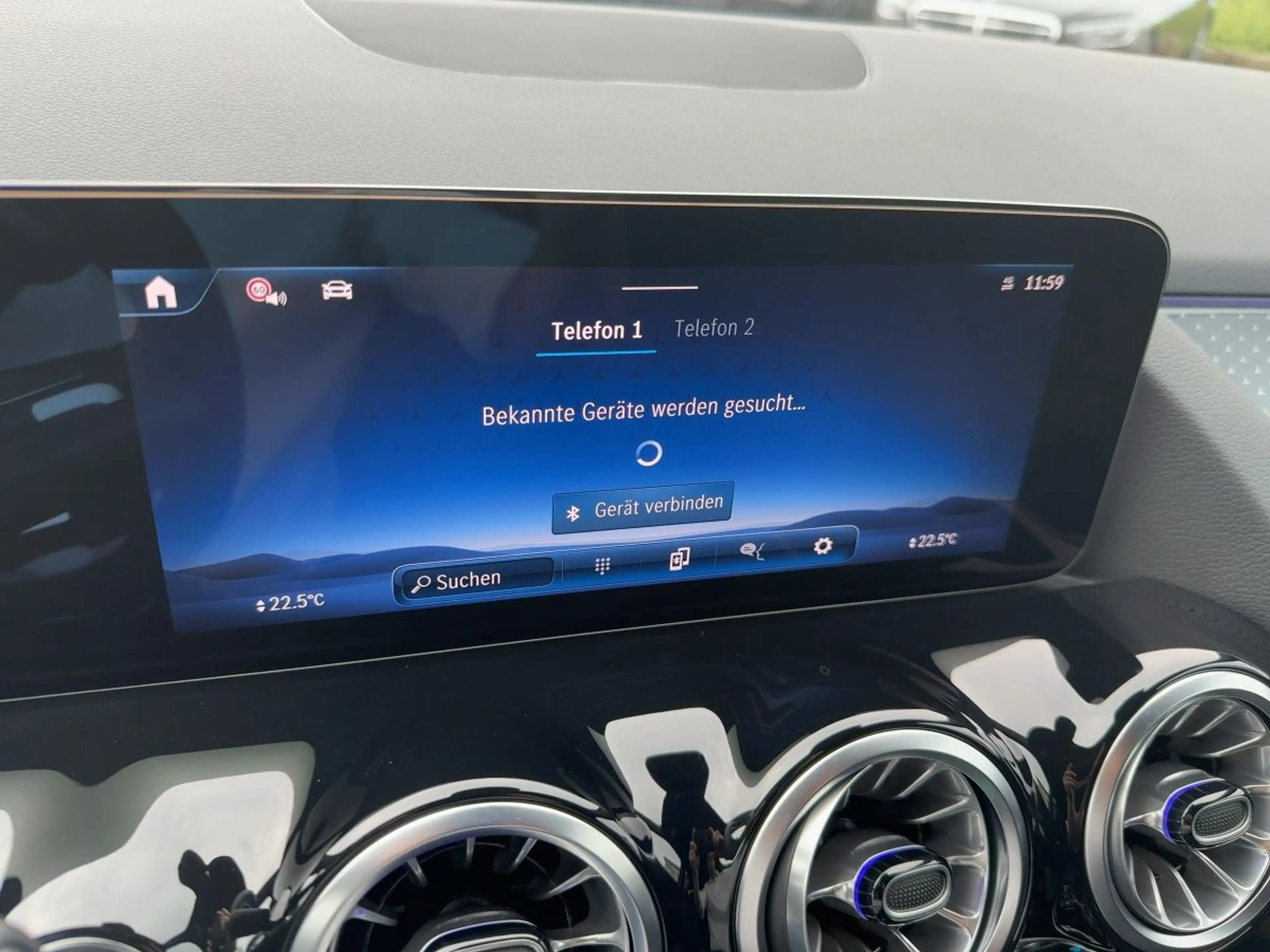 Mercedes-Benz GLA 180 Österreich-Edition AMG Line KeyGo PTS — photo 15