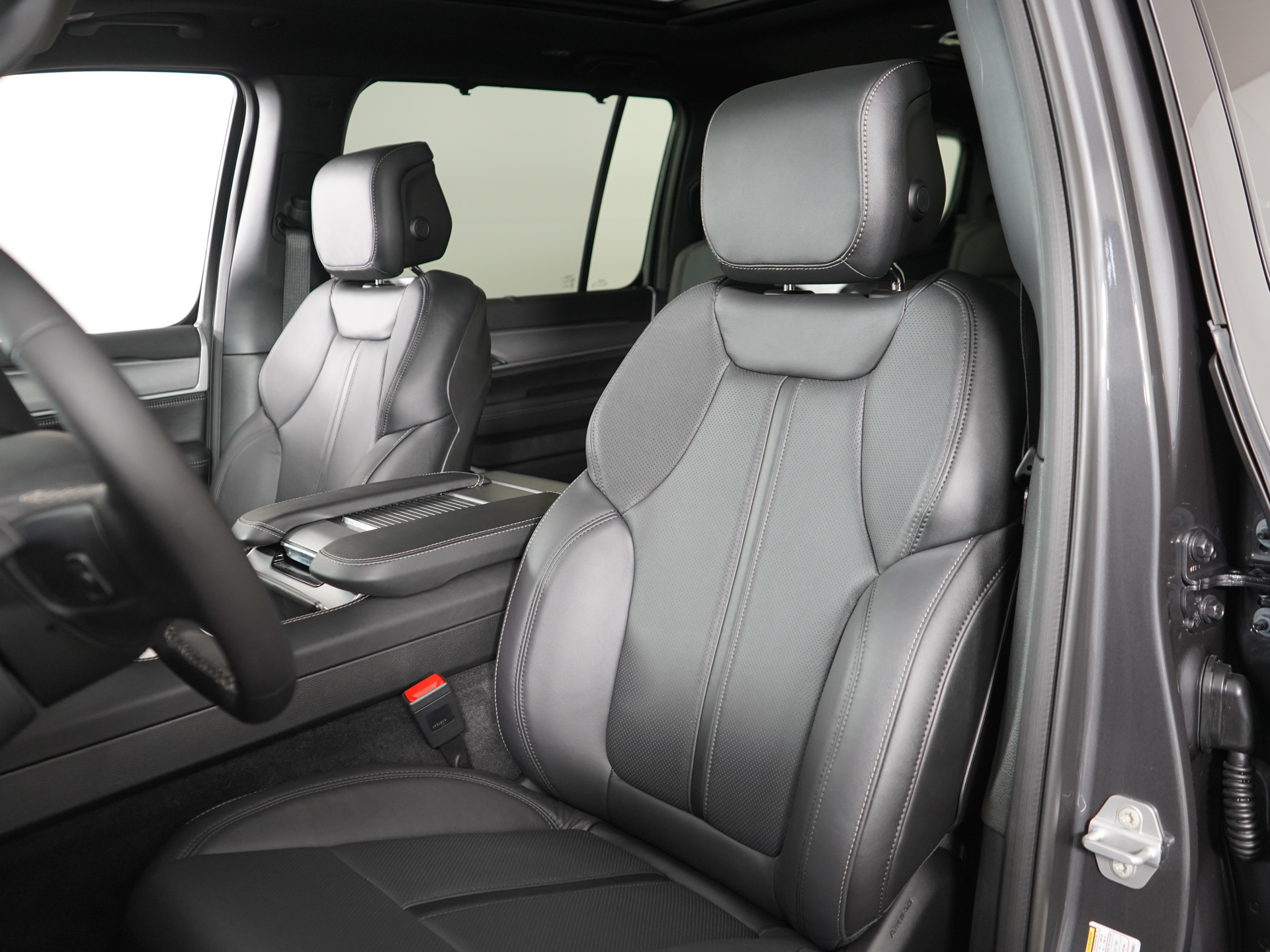 2026 Jeep Grand Wagoneer