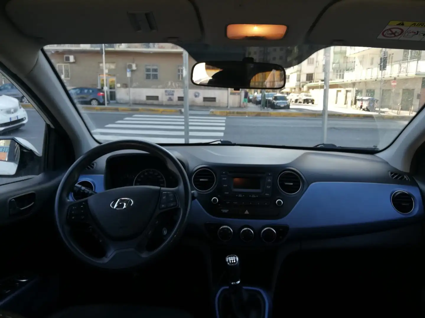 Hyundai i10 i10 1.1 World Cup LE Bianco - 1