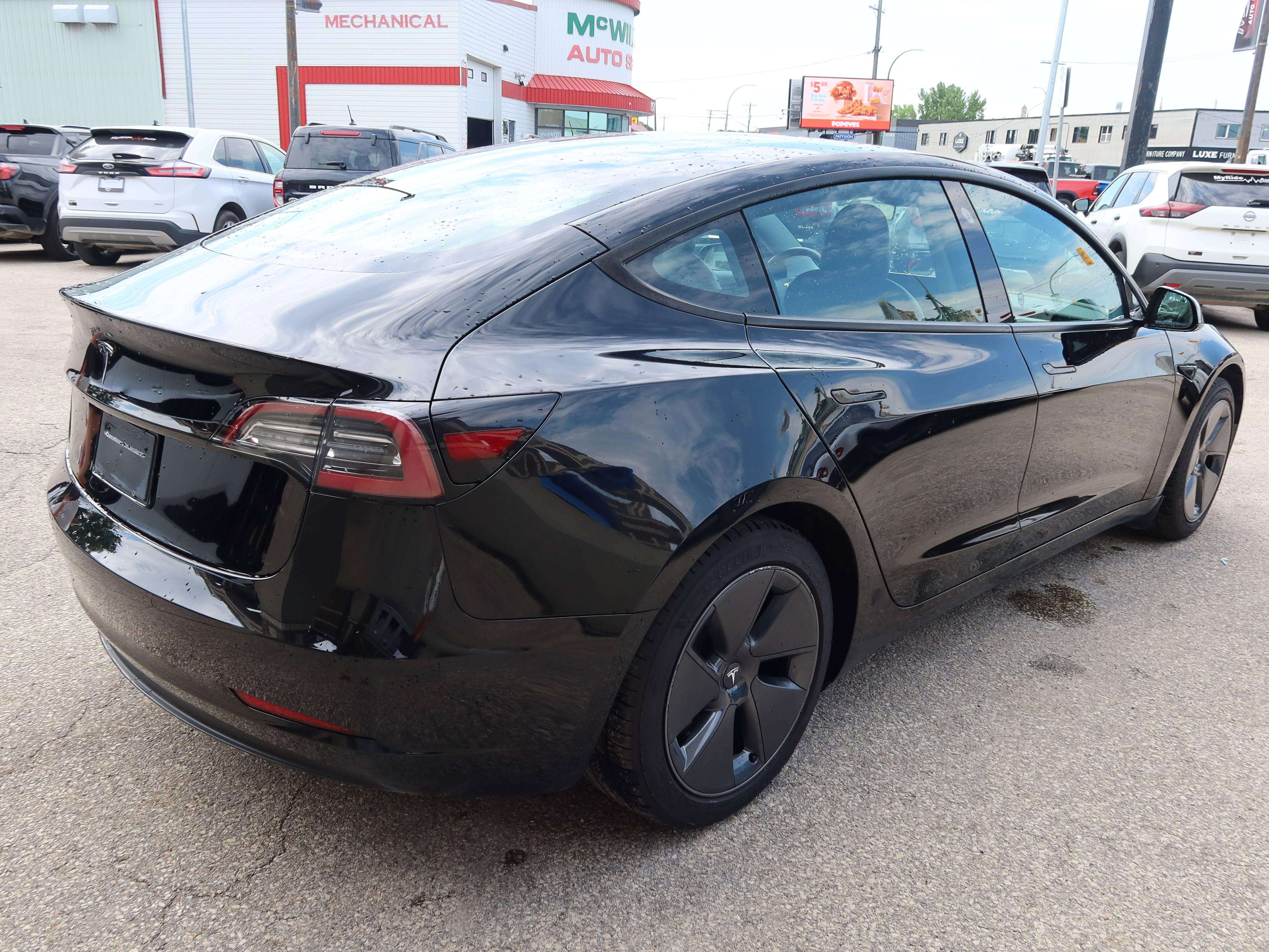 2021 Tesla Model 3 Standard Range Plus RWD — снимка 1
