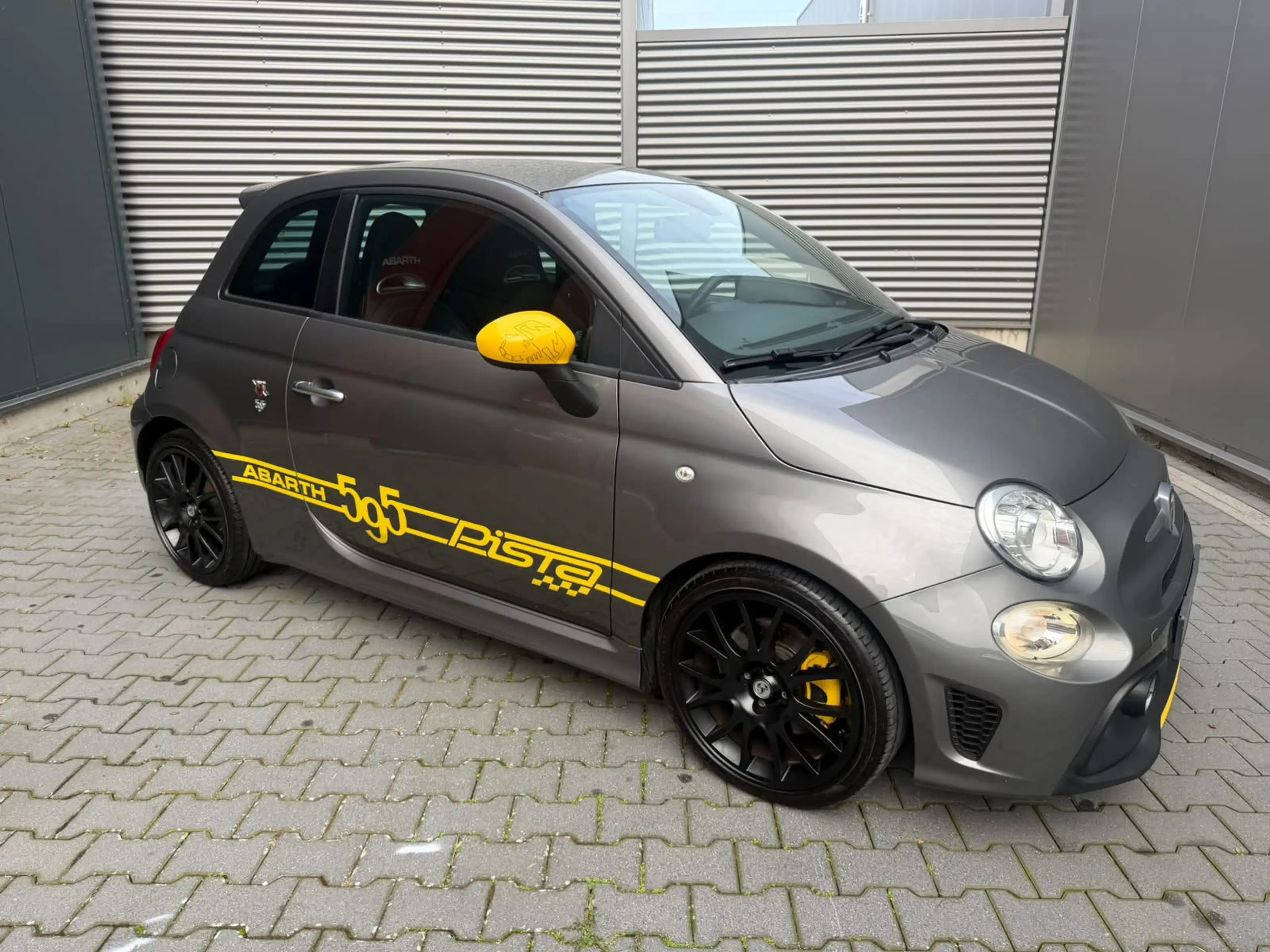 Fiat 500 Abarth 1.4 T-Jet 595 Pista — photo 5